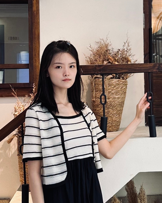zhengruya.png